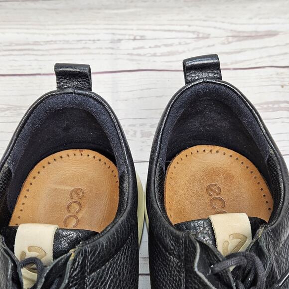 Ecco Soft 7 Men Size US 10 EU 44 Sneaker Shoes Black Leather Comfort Dress Shoes - Picture 6 of 7